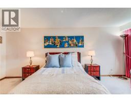 2 BLUE SPRUCE Court - 36