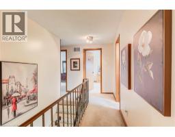 2 BLUE SPRUCE Court - 38