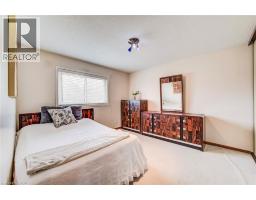 2 BLUE SPRUCE Court - 40