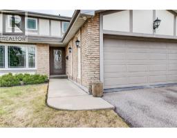 2 BLUE SPRUCE Court - 5