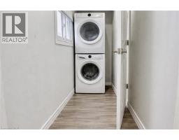 252 ROBINSON Street - 18