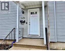 252 ROBINSON Street - 21