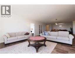 255 KEATS Way UnitNo. 701 - 18