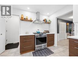 144 RIPPLEWOOD Crescent - 17