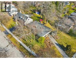 144 RIPPLEWOOD Crescent - 47