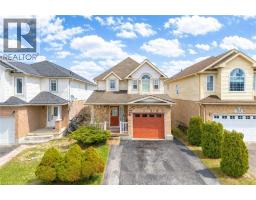 924 COPPER LEAF Crescent - 1