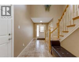 924 COPPER LEAF Crescent - 3