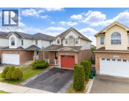 924 COPPER LEAF Crescent - 41