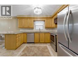 924 COPPER LEAF Crescent - 5