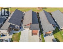 110 MOONSTONE Crescent - 25