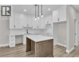 29 WEYMOUTH Street UnitNo. 18 - 9