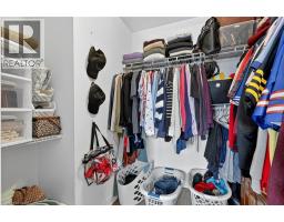 85 DUKE Street W UnitNo. 1006 - 22