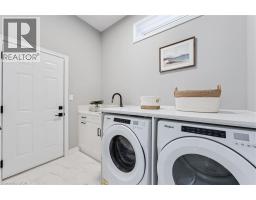 628 FLORENCEDALE Crescent - 18