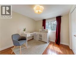 109 ASHBERRY Place - 33