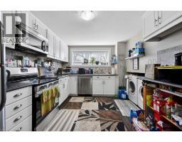 228 HOLBORN Drive - 20