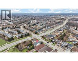 91 FLAHERTY Drive - 44