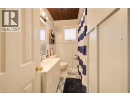 425 ST PATRICK Street - 10