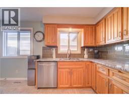 95 BRIERDALE Drive - 14