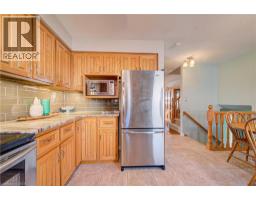 95 BRIERDALE Drive - 18