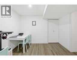 19B DUNDAS Street W - 20