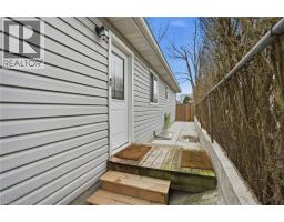 19B DUNDAS Street W - 34