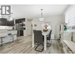 19B DUNDAS Street W - 5