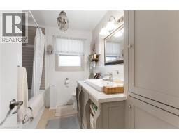 167 ADAMS Avenue - 17