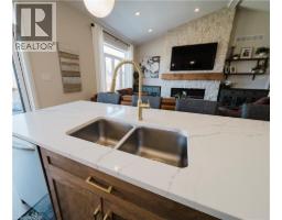 300 SNYDER S Road E UnitNo. 12 - 14