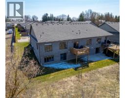 300 SNYDER S Road E UnitNo. 12 - 44