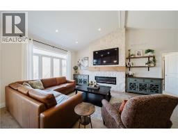 300 SNYDER S Road E UnitNo. 12 - 5