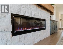 300 SNYDER S Road E UnitNo. 12 - 8