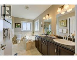 259 ZELLER Drive - 36