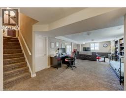 259 ZELLER Drive - 40