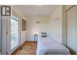 22 DUNCAIRN Avenue - 21