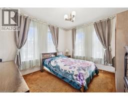 476-478 CAMPBELL Street W - 14