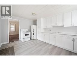 476-478 CAMPBELL Street W - 28