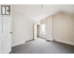 476-478 CAMPBELL Street W - 29