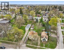 476-478 CAMPBELL Street W - 40