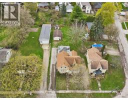 476-478 CAMPBELL Street W - 41