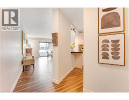 250 GLENRIDGE Drive UnitNo. 102 - 3