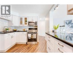 250 GLENRIDGE Drive UnitNo. 102 - 5