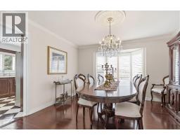 54 WOODCREST Court - 12