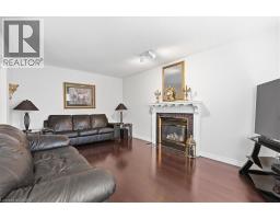 54 WOODCREST Court - 19