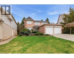 54 WOODCREST Court - 3