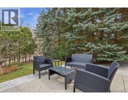 54 WOODCREST Court - 38