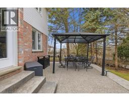 54 WOODCREST Court - 39