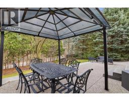 54 WOODCREST Court - 40