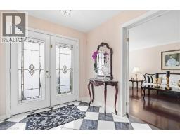 54 WOODCREST Court - 6