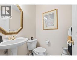 54 WOODCREST Court - 9