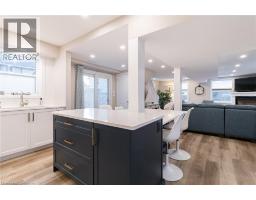 11 DIETRICH Crescent - 11